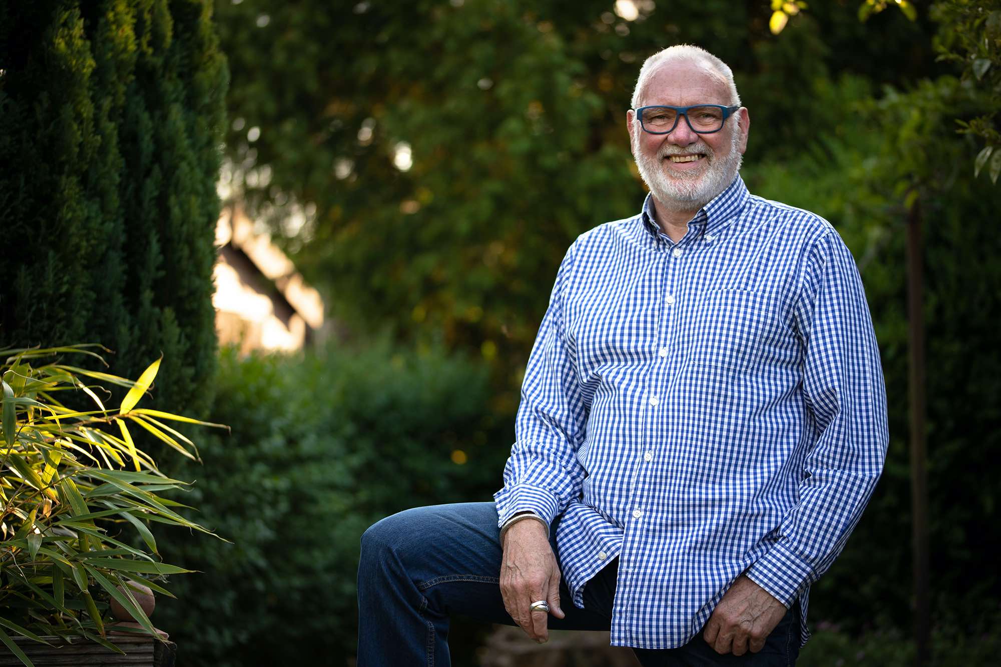 Dr Tony Henshall Eating Disorder Expert